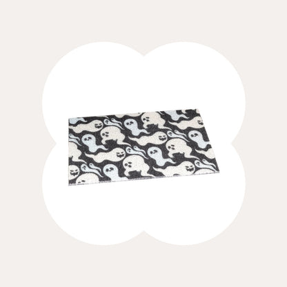 Gothic Cat Litter Mat for Indoor Cats, Litter Trapping Waterproof Non-Slip PVC Rug, Easy Clean Paw-Friendly Mat for Litter Boxes & Bathrooms