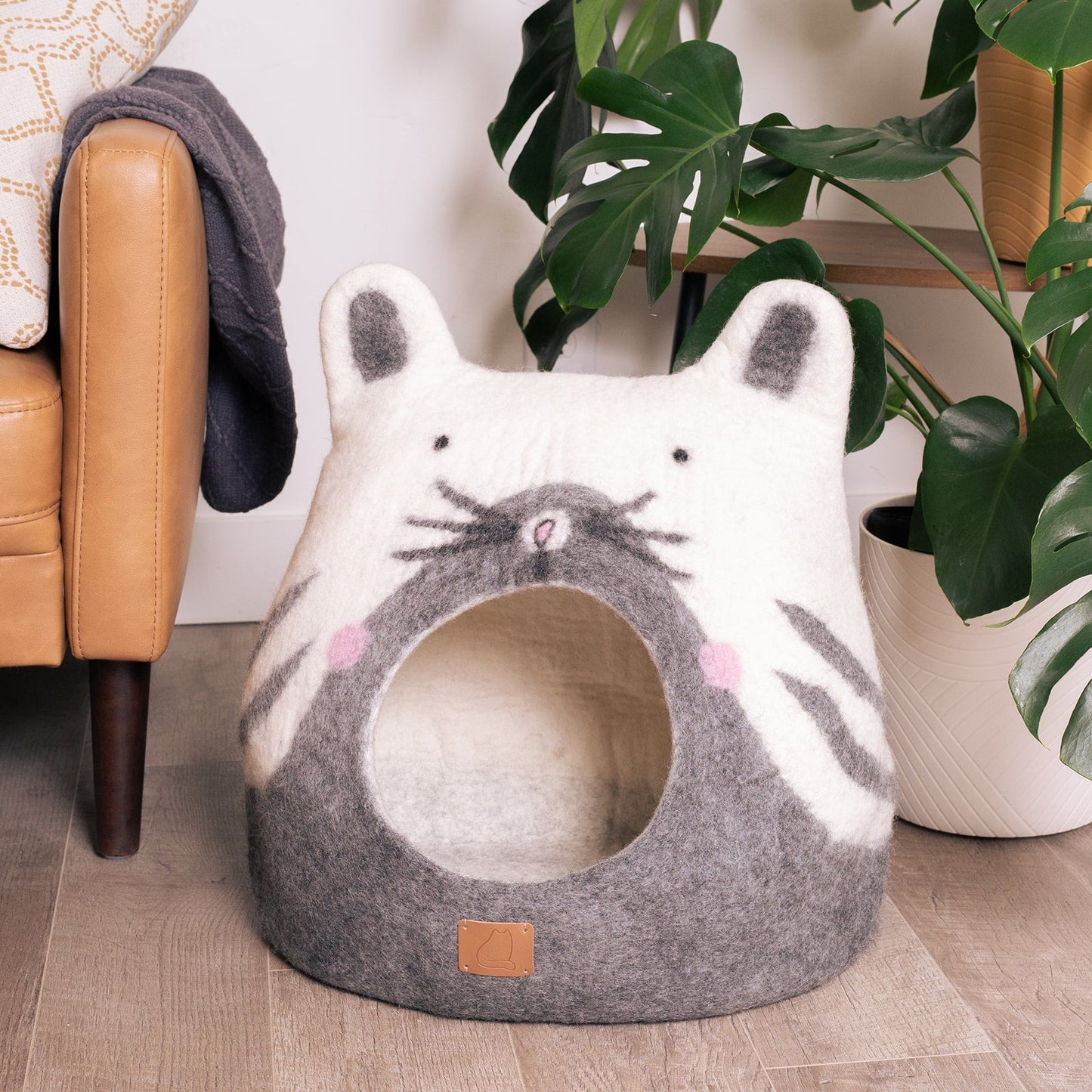 Cute Kitty Felted Wool Cat Cave for Indoor Cats & Kittens, Handcrafted Peekaboo Hideaway Bed with Ears & Whiskers, for Napping, Hiding & Playing