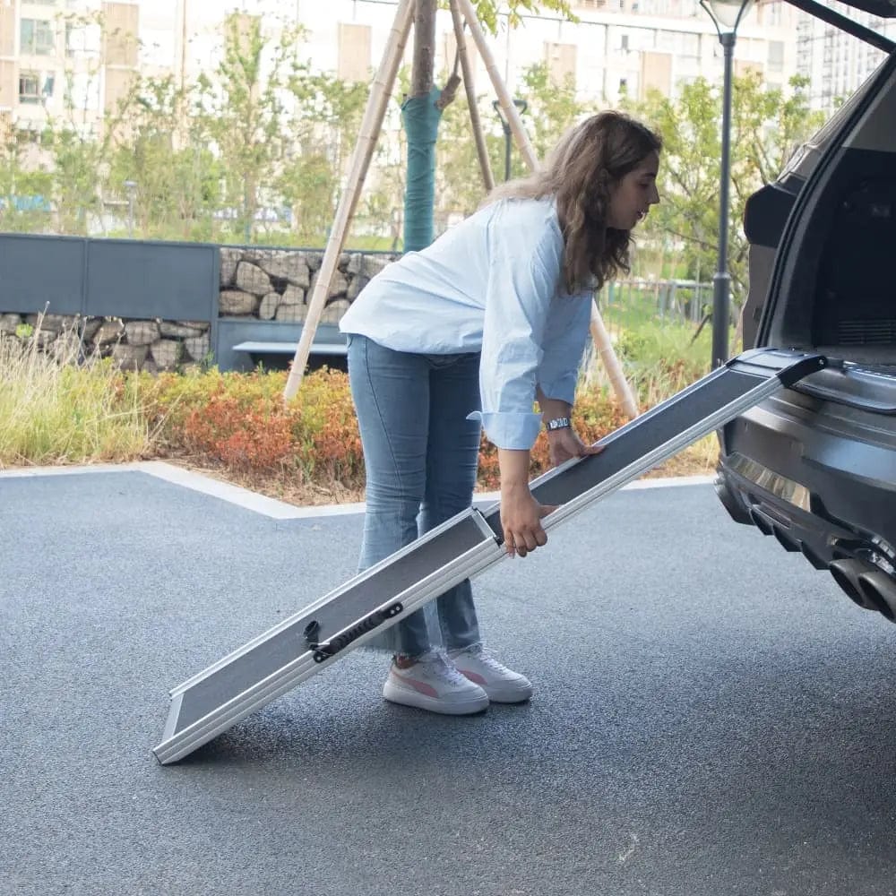 Telescoping Aluminum Dog Ramp for Cars, SUVs & Couches, 63 Inch Extendable Non-Slip Pet Ramp for Large & Senior Dogs, Portable Travel Ramp, 330 lbs