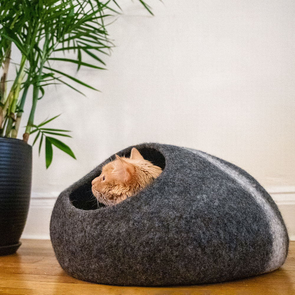 Striped Wool Felt Cat Cave for Indoor Cats & Kittens, Modern Secure Hideout Bed for Hiding & Napping, for Living Rooms, Bedrooms & Minimalist Homes