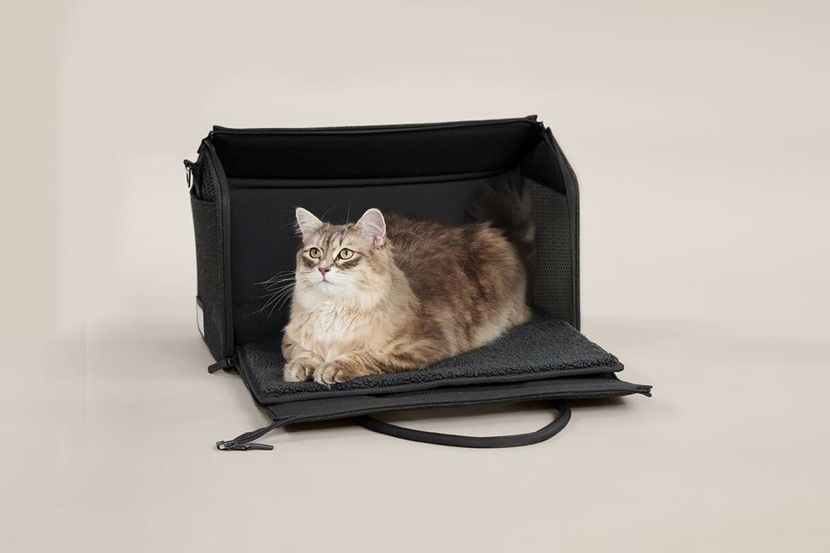 Convertible Airline-Approved Cat Carrier, Water-Resistant Soft Travel Bag with Mesh Panels & Shearling Bedding, Turns into a Cozy Cat Hideaway