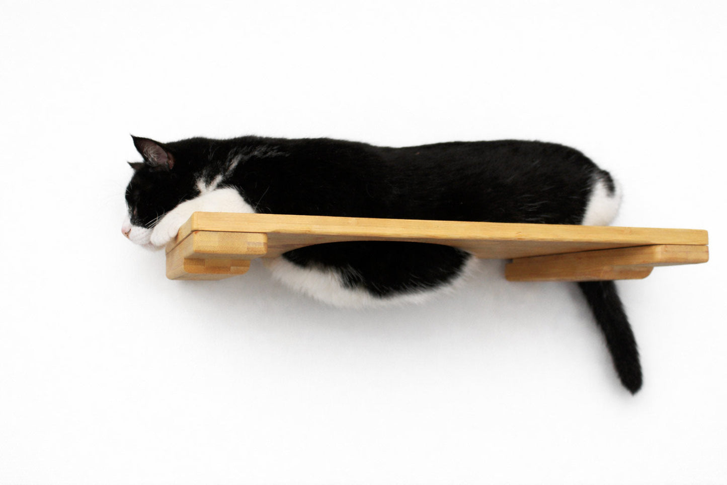 Wall-Mounted Cat Shelf for Indoor Cats, Solid Bamboo Floating Perch with Optional Faux Fur Plush Bed, Space-Saving Wall Furniture for Lounging & Climbing