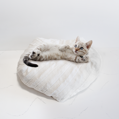 Plush Pouf Cat Bed for Indoor Cats, Ultra Soft Faux Fur Round Pet Bed with Hypoallergenic Fill, Machine Washable, for Napping, Couches & Bedrooms