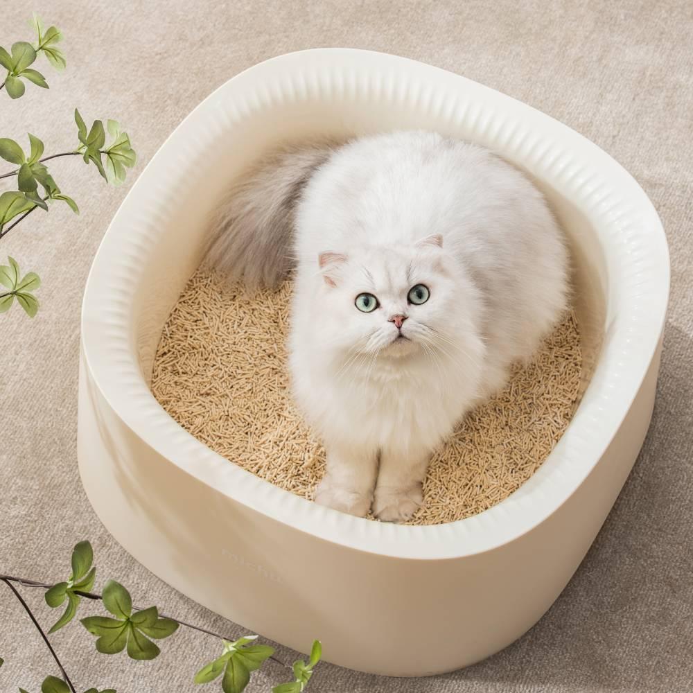 High-Sided Open Cat Litter Box for High-Spraying Cats, Extra Large Deep Anti-Scatter Litter Pan with Scoop, BPA-Free, Easy Clean, Modern Design