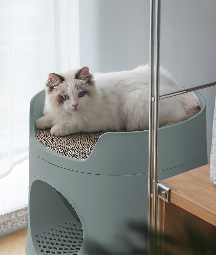 2-in-1 Semi-Enclosed Castle Cat Litter Box for Cats & Kittens, Covered Litter Pan with Pull-Out Tray, Catch Basin & Scoop, Easy to Clean
