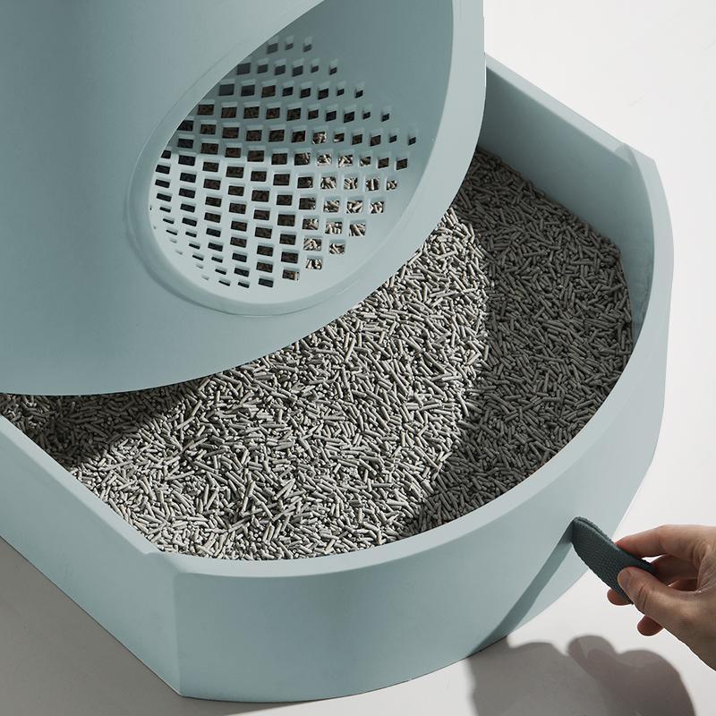 2-in-1 Semi-Enclosed Castle Cat Litter Box for Cats & Kittens, Covered Litter Pan with Pull-Out Tray, Catch Basin & Scoop, Easy to Clean